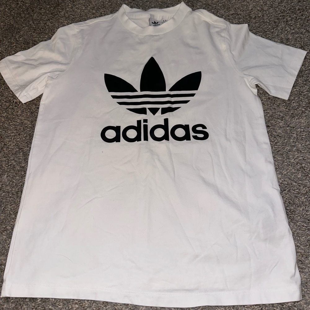 Adidas Tshirt